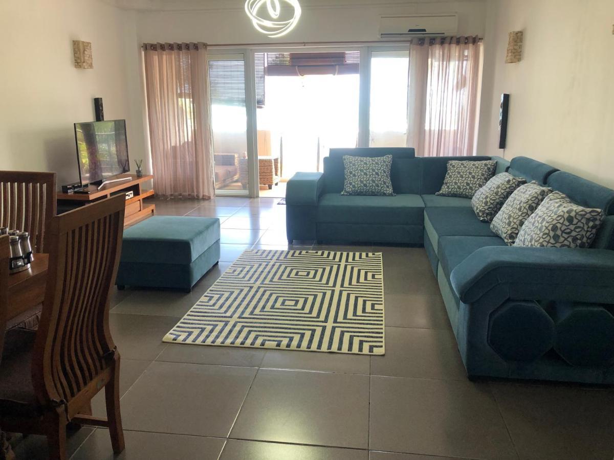 Apartamento Ocean-View Penthouse With Roof Terrace, Grand Baie, Waterside Complex The Vale Exterior foto